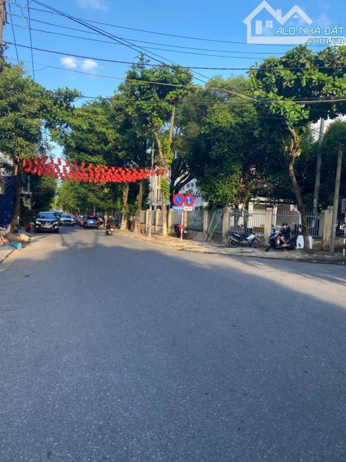 chỉ 12 tỷ sở hữu  lô góc siêu vip ngay Hồ Nguyên Trừng , Nguyễn Hành,  dt: 107m ngang 7.3m - 2