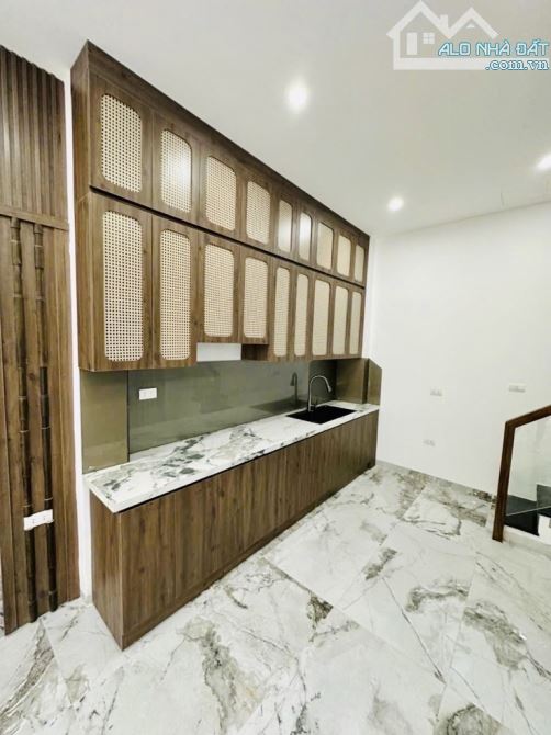 Bán nhà đẹp phố Đức Giang, Long Biên 32m2, 6 tầng thang máy,🚗,nhỉnh 8 tỷ xíu - 2