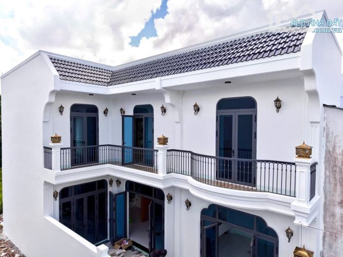 BÁN NHÀ MỚI XÂY HẺM ĐOÀN THỊ NGHIỆP - ĐẠO THẠNH - ĐỒNG THÁP. GIÁ BÁN 3 TỶ 650 - 2