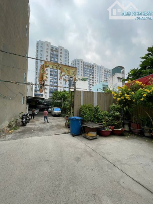 Bán nhà nát HXH Chu Văn An,  P BÌNH THẠNH:  10mx55m, 551m2 - Giá 43  tỷ TL_Tiện xây CHDV - 2