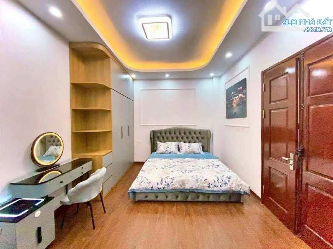 Bán nhà Xuân Đỉnh, 39m x 5 tầng, tặng nội thất, ô tô đỗ, gần Công Viên, giá tốt - 2