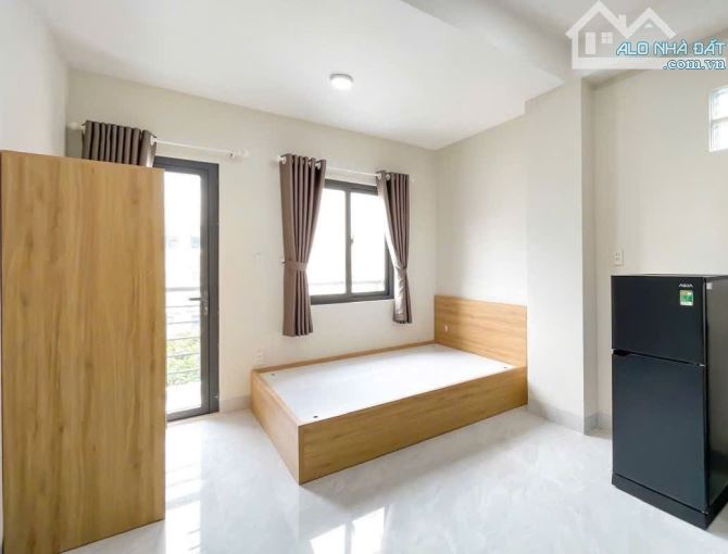 Studio ban công full nội thất Tân Quy, Quận 7 - 2