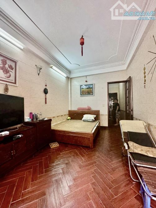 BÁN NHÀ 4 TẦNG HAI MẶT ĐƯỜNG Ô TÔ THÔNG, KHU PHÂN LÔ CAO CẤP PHỐ TRẦN QUANG DIỆU – ĐỐNG ĐA - 2