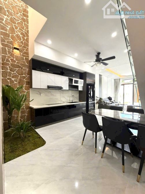 💥Nhà Mê TC 4,5*16m thực 21m,hẻm Đặng Thái Thân,gần Mai Hắc Đế,nhiều lô khác - 2