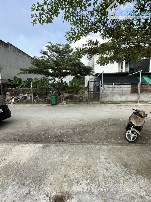 LÔ ĐẤT XÂY TỰ DO, HẺM NHỰA XE TẢI TRÁNH QLỘ 13 HBP -THÔNG ĐS6-100M VÀO VẠN PHÚC CITY 50/m2 - 2