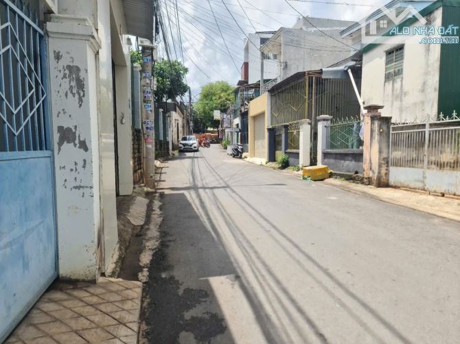 GIẢM SÂU CĂN NHÀ CẤP 4 – HẺM OTO 153 PHAN CHU TRINH, TP. BUÔN MA THUỘT, 3.5Tỷ - 2