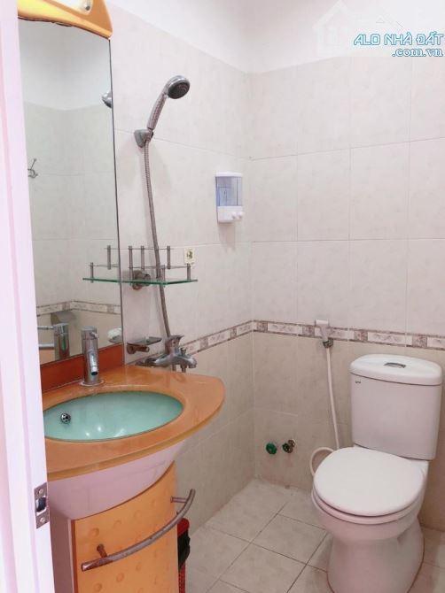 🏠 Cần bán nhà mặt tiền (1 trệt 5 lầu, đang cho thuê) – Phan Đăng Lưu, P.3 – 70m² – 14 t - 2