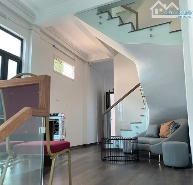 MẶT PHỐ NGUYỄN BẶC- TT THANH TRÌ- VIP NHẤT PHỐ - 2