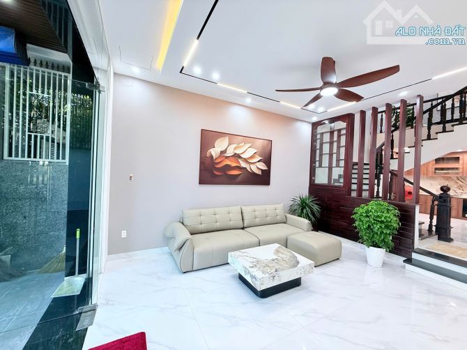 NHÀ 3 TẦNG MẶT TIỀN ĐƯỜNG CẦN GIUỘC QUẬN THANH KHÊ. - 2