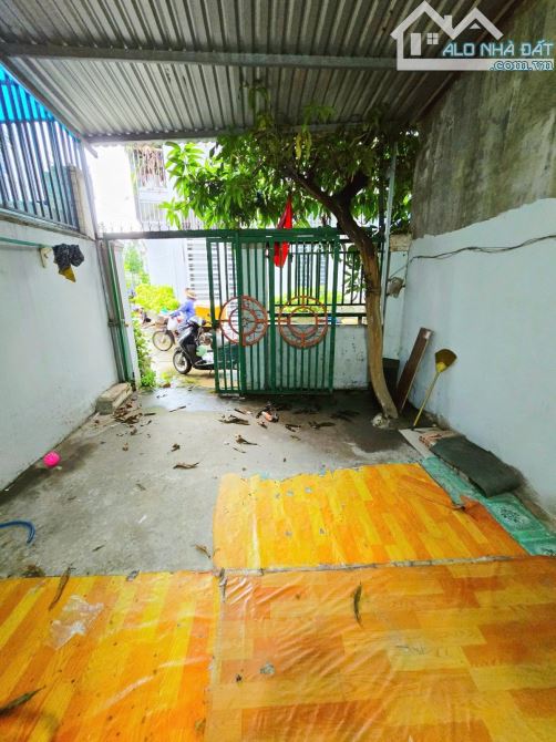 HXH, BÁN  ĐẤT TẶNG NHÀ C4 CÓ GÁC, RẺ NHẤT LONG TRƯỜNG, ĐƯỜNG SỐ 3, 54m2, CHỈ 3,4tỷ (còn bớ - 2