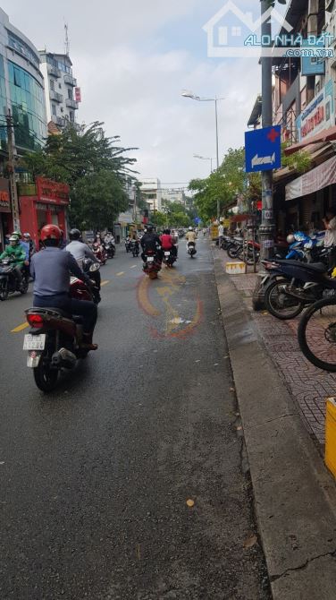 Rẻ 45 tỷ! Bán nhà 8.5x16m đường Cống Quỳnh, P. Nguyễn Cư Trinh, Quận 1 - 3 Tầng xây mới - 2