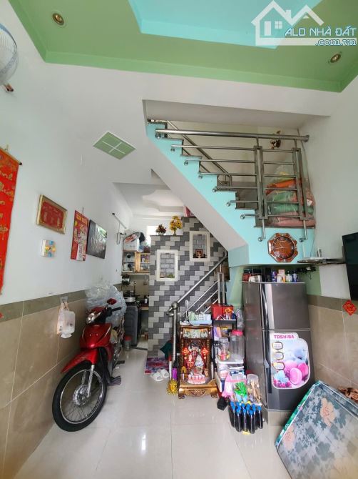 Bán Nhà Hẻm Chính Chủ Quận 8, DT:3,1x7,7 - 2 Tầng, không Quy Hoạch, Giá Hơn 2Tỷ Xíu. - 2