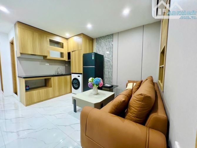 Nhà Đẹp - Full Nội Thất - Tập Thể Phương Mai - Đống Đa - Dt: 65m2/2PN*nhỉnh 3 tỷ - 2