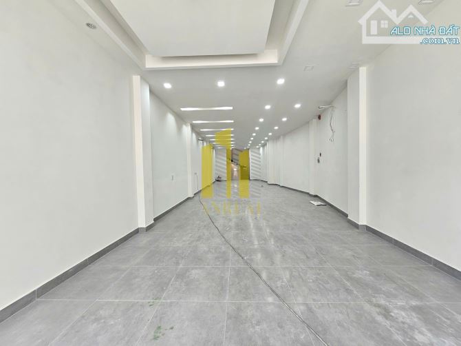 CHO THUÊ TÒA VĂN PHÒNG TRUNG TÂM THẢO ĐIỀN – HẦM 4 LẦU THANG MÁY, SÀN TRỐNG - 2