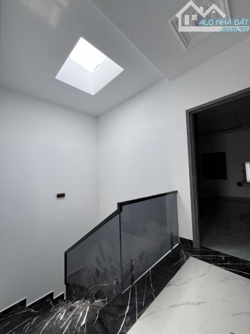 🏡 NHÀ MỚI 4 TẦNG – FULL NỘI THẤT – TRUNG TÂM NHÀ BÈ 📍 Hẻm 1716 Huỳnh Tấn Phát, giáp Q7 - 2