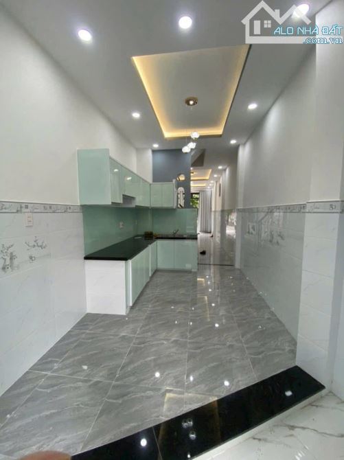 MẶT TIỀN TÂN BÌNH VỪA Ở VỪA KINH DOANH - NHỈNH 3 TỶ - 2