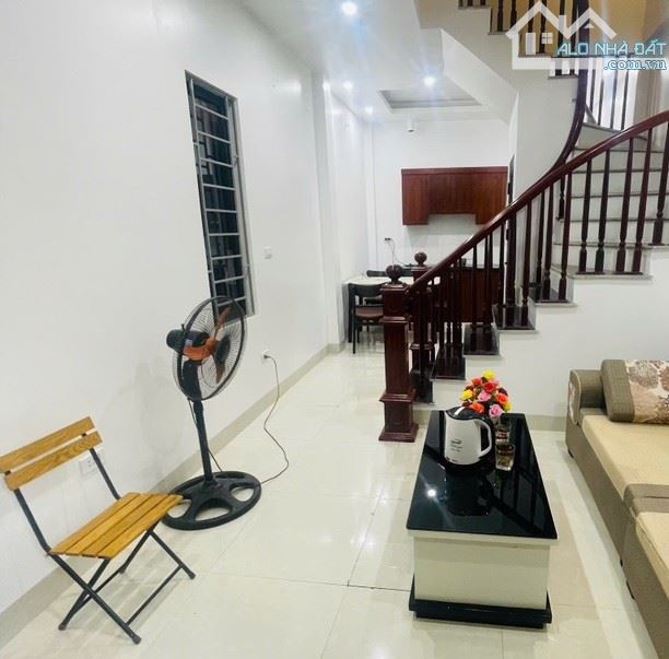 🏡NHÀ ĐẸP Cầu Giấy 50m2, LÔ GÓC 2 thoáng, Ô Tô đỗ cửa, gần Đại học - 2