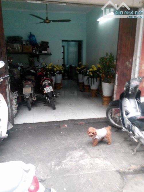 Cần bán  nhà mặt phố Thanh Yên Phúc Tân Hoàn Kiếm - Hà Nội. Đường rông  6 m gần chợ ttthôn - 2