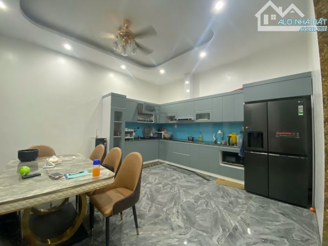 GIẢM 1 TỶ, BÁN NHANH NHÀ PHÂN LÔ NGHĨA TÂN-CẦU GIẤY 65M2X4T-NHỈNH 20 TỶ - 2