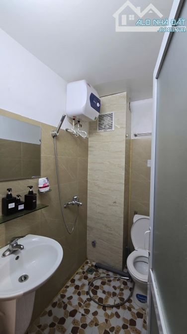 Bán nhà mặt phố Ngõ Trạm, 70m2, 5 tầng, 43.5 tỷ, ô tô tránh, kinh doanh đỉnh - 2