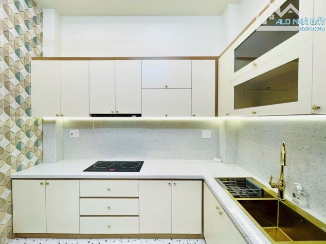 Wow Nhà mới đẹp full nội thất 4 tầng 4 phòng ngủ hẻm thông bàn cờ Phường 14 Gò Vấp - 2