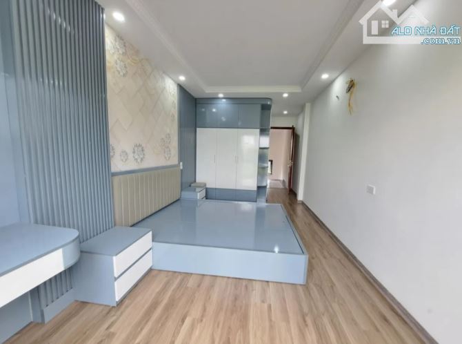 Bán nhà Khu TĐC Tứ Hiệp, Thanh Trì diện tích 30m2, 6 tầng, Thang máy, Ô tô, Kinh doanh - 2