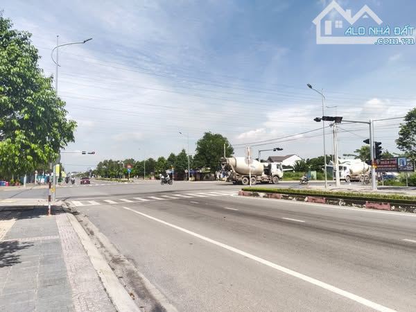Cần bán lô đất mặt tiền đường Cách Mạng Tháng 8, trung tâm Phú Mỹ, HCM (đường 80) - 2