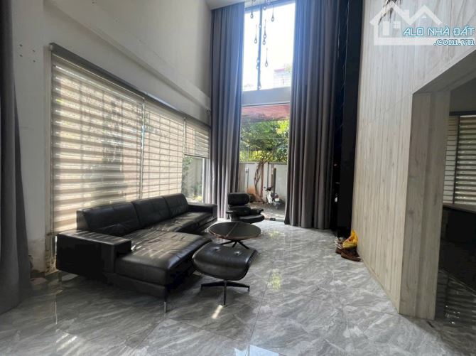 Cho thuê biệt thự ngang 10m, full nội thất, khu dân cư Bình Trưng Nguyễn Duy Trinh - 2
