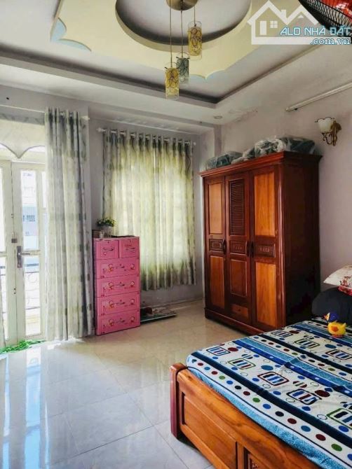[S.A.N.G T.Ê.N G.Ấ.P] Nhà LÊ VĂN DUYỆT PHƯỜNG 1 để về quê sống 42m2, giá 5,5 T.Ỷ - 2