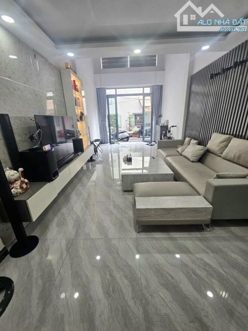 HXH QUẬN 5 - ĐƯỜNG AN BÌNH - SÁT MT - GẦN 70M2 - 5 TẦNG SIÊU ĐẸP - 7PN-7WC-  2 ST - 2