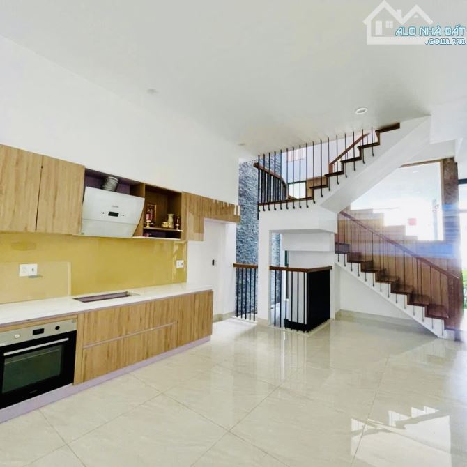 💥NHÀ 4 TẦNG–MT PHAN VĂN TRỊ-KHUÊ TRUNG–99M2 NGANG 5.5M–ĐƯỜNG 7.5M LỀ 4M–GIÁ CHỈ 7.X TỶ🍀 - 2