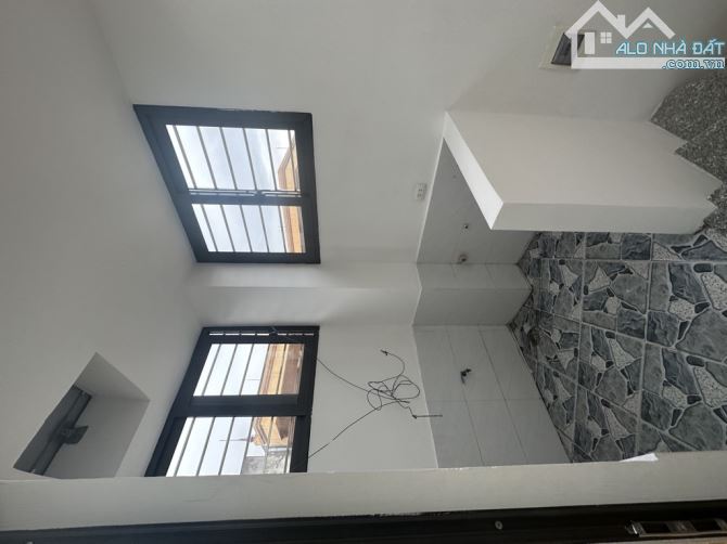 NHÀ MỚI PHÂN KHÚC HIẾM VĨNH HƯNG HOÀNG MAI - 4 TÀNG 4,7 TỶ SỔ RIÊNG - 2
