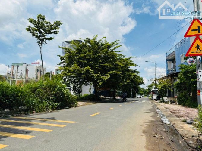 Bán đất phường Quang Vinh, cách đường Nguyễn Du 50m sổ hồng 100m2 ngang 5m giá 4,38 tỷ - 2