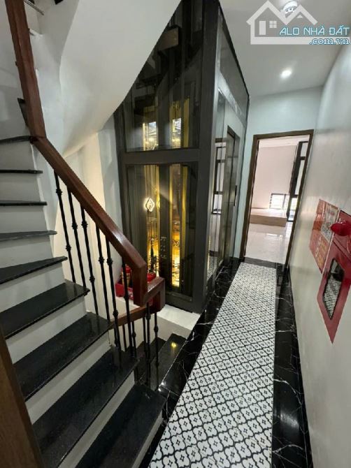 SIÊU PHẨM ĐẦU TƯ – THU HỒI VỐN NHANH  Bán tòa CHDV phố Minh Khai – dòng tiền 700tr/năm - 2