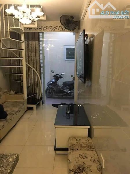 Em Bán nhà 3 tầng Vũ Thạnh, quận Đống Đa, HN giá 2 tỷ... - 2
