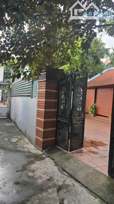 CẦN BÁN LÔ ĐẤT- DT 84M2- MẶT TIỀN 5.3M- NỞ HẬU- PHƯỜNG XUÂN LÂM- THUẬN THÀNH- GIÁ 2X TỶ - 2