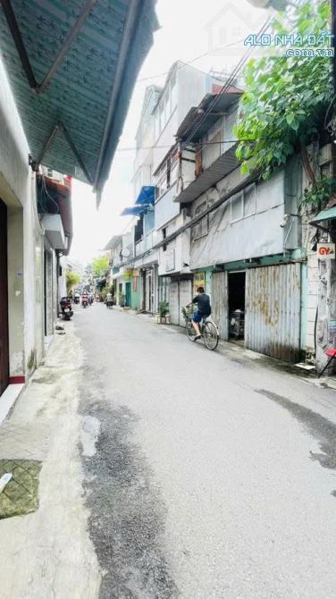 NHÀ 4 TẦNG – HẺM XE HƠI – TRẦN VĂN ĐANG, QUẬN 3 – CHỈ 4.75 TỶ - 2