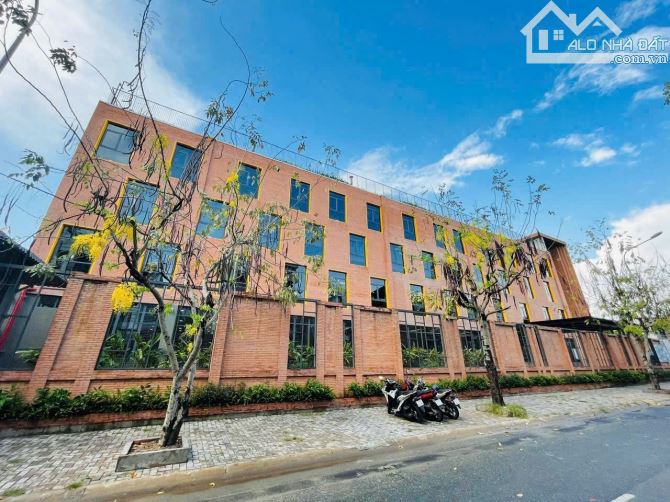 Chuyên bán biệt thự Nam Long, Trần Trọng Cung, Võ Thị Nhờ, quận 7 - 2