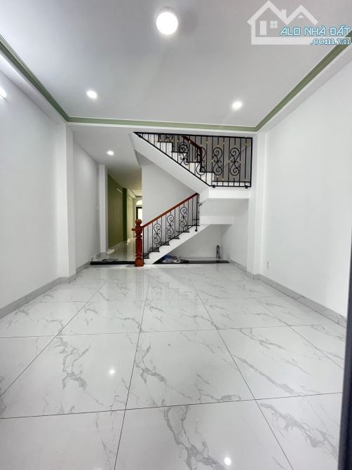 BÁN NHÀ HẺM 4M ĐÔ ĐỐC CHẤN 60M2 4 TẦNG SÁT MẶT TIỀN - 2