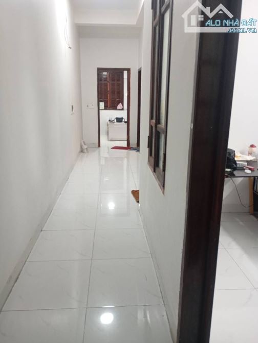 Nhà siêu đẹp, bán nhà Phú Thị Gia Lâm, 81m*3 tầng - ô tô tránh- 8.x tỷ. - 2