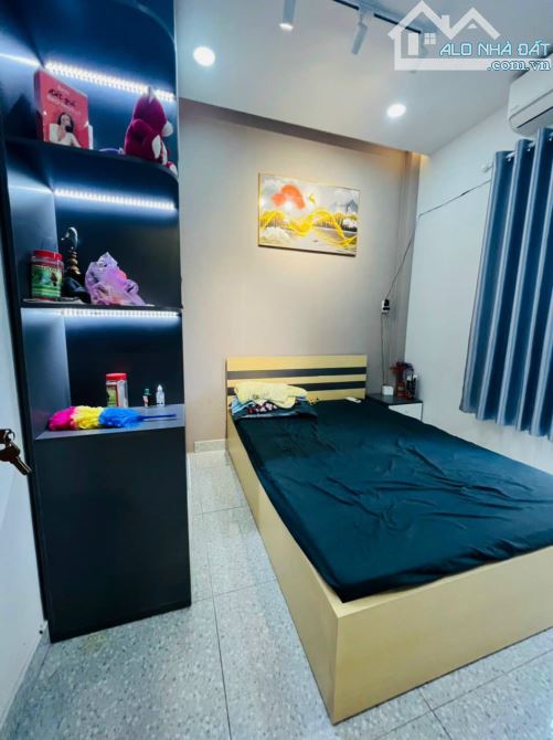ĐỊNH CƯ Bán Nhà Đẹp 2 Tầng Xe Hơi Tránh Trần Quang Diệu, 38m2, 6.2 Tỷ - 2