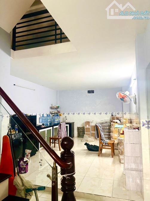 💁‍♂️Bán nhà 4 tầng 68mv( 4.2*16.2), Hoàn công đủ. Mặt tiền đường chợ Linh Xuân, Thủ Đức. - 2