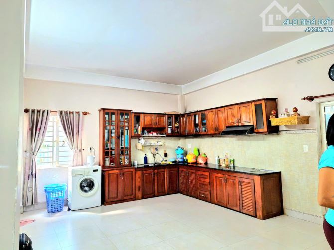 💥 HẢI CHÂU, gần Sân Bay - MẶT TIỀN đường NGUYỄN TRÁC View CÔNG VIÊN - DT 140m2 - GIÁ RẺ - 2