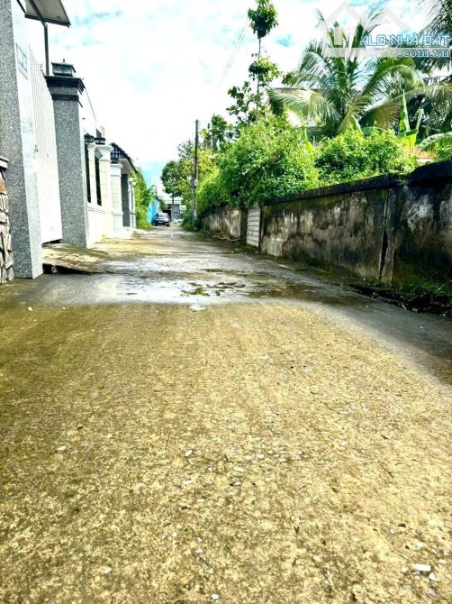 E cần chuyển nhượng lại khu đất như hình quý khách hàng có nhu cầu liên hệ e thành - 2