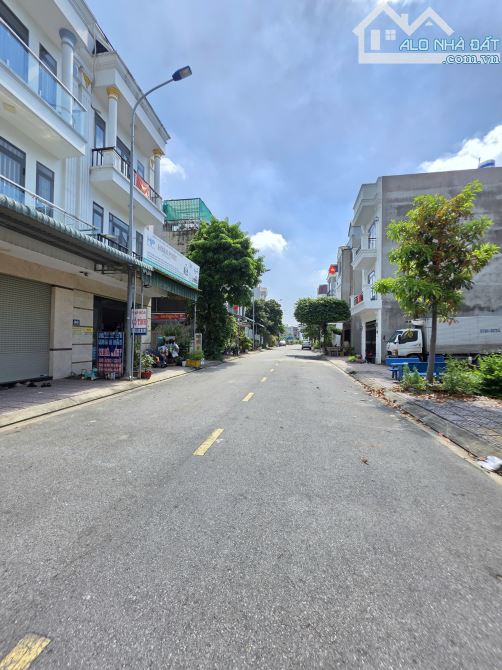 Bán đất gần Vincom Dĩ An 2,5km, p.Tân Đông Hiệp, Tp.Dĩ An chỉ 2,88 tỷ TL M7572 - 2
