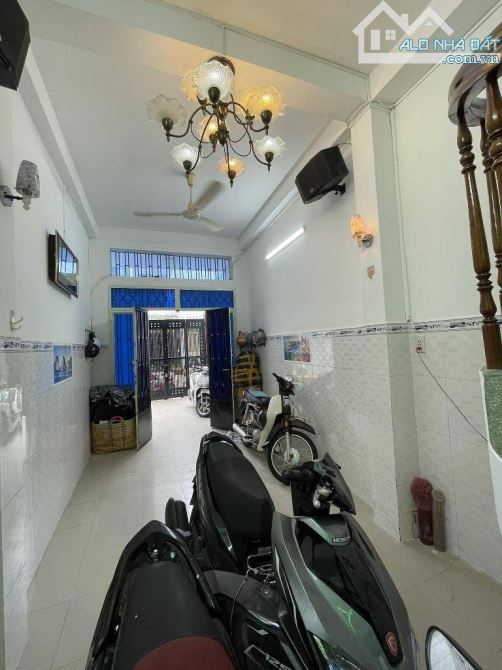 BÁN NHÀ QUẬN 10- PHƯỜNG HOÀ HƯNG- ĐƯỜNG TÔ HIẾN THÀNH DT 57m2 - 4 TẦNG BTCT -GIÁ 10.5 tỷ. - 2