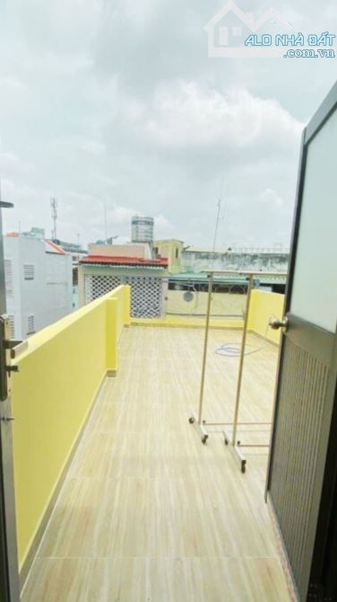 🔥 BÁN NHÀ LÊ HỒNG PHONG, P.1, Q.10 - 5 TẦNG HIẾM, DÒNG TIỀN 17TR - CHỈ 8.X TỶ. - 2