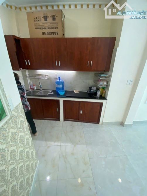 Nhà Cho Thuê Nguyên Căn Hẻm Nguyễn Công Hoan - 2