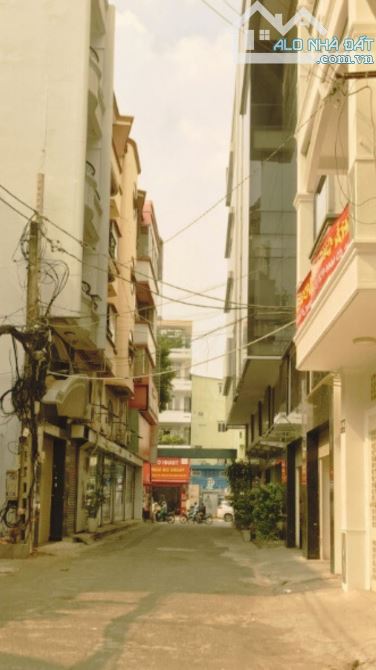 🔥 BÁN NHÀ 3/2, P.14, Q.10 - HẺM ĐẸP, 2 MẶT THOÁNG, DT 50.75M² - CHỈ 8.X TỶ. - 2