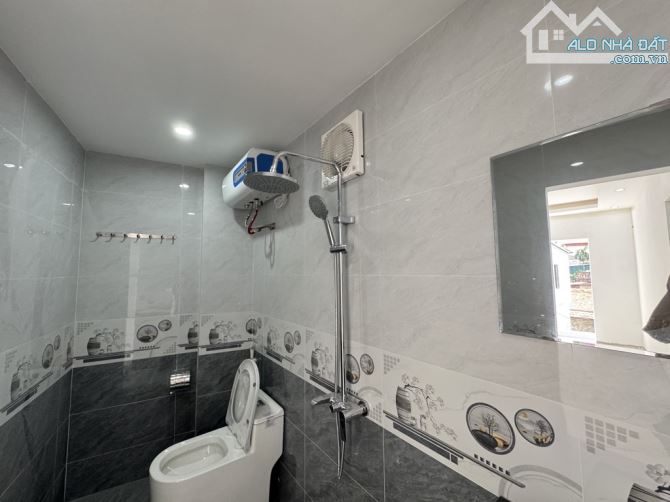 NHÀ PHỐ KHƯƠNG ĐÌNH-NGÕ Ô TÔ-GẦN PHỐ-KINH DOANH-75M2-2 TẦNG-16TỶ - 2